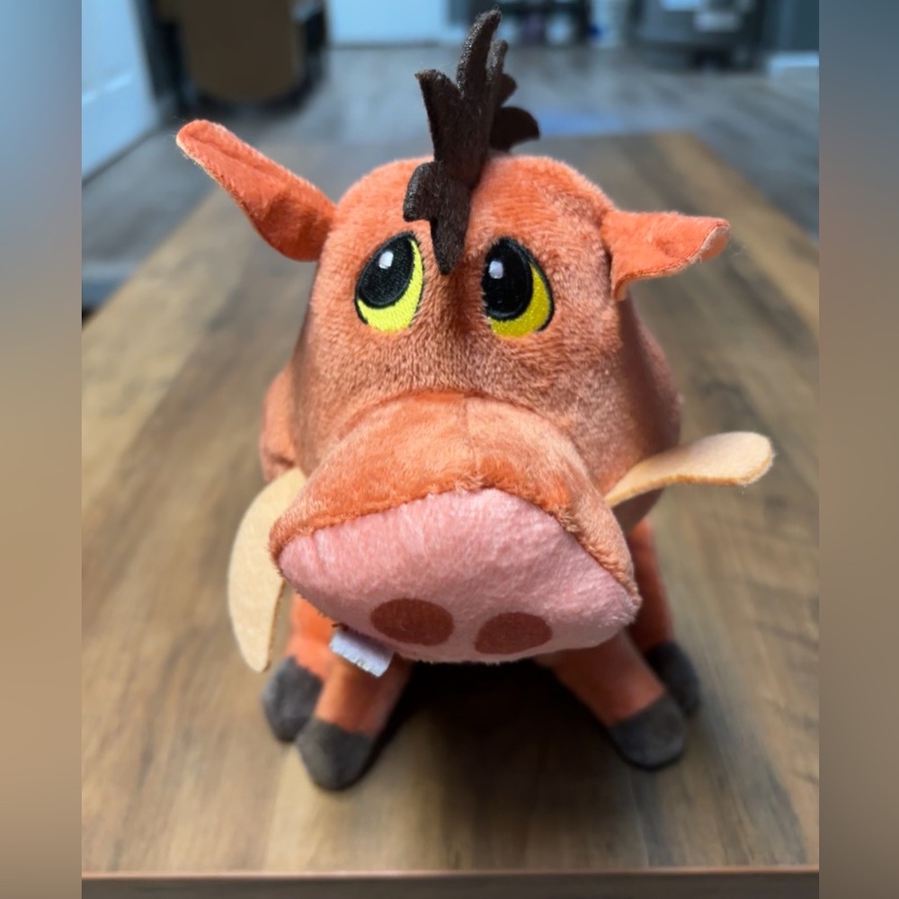 {Disney} The Lion King - Pumba plush